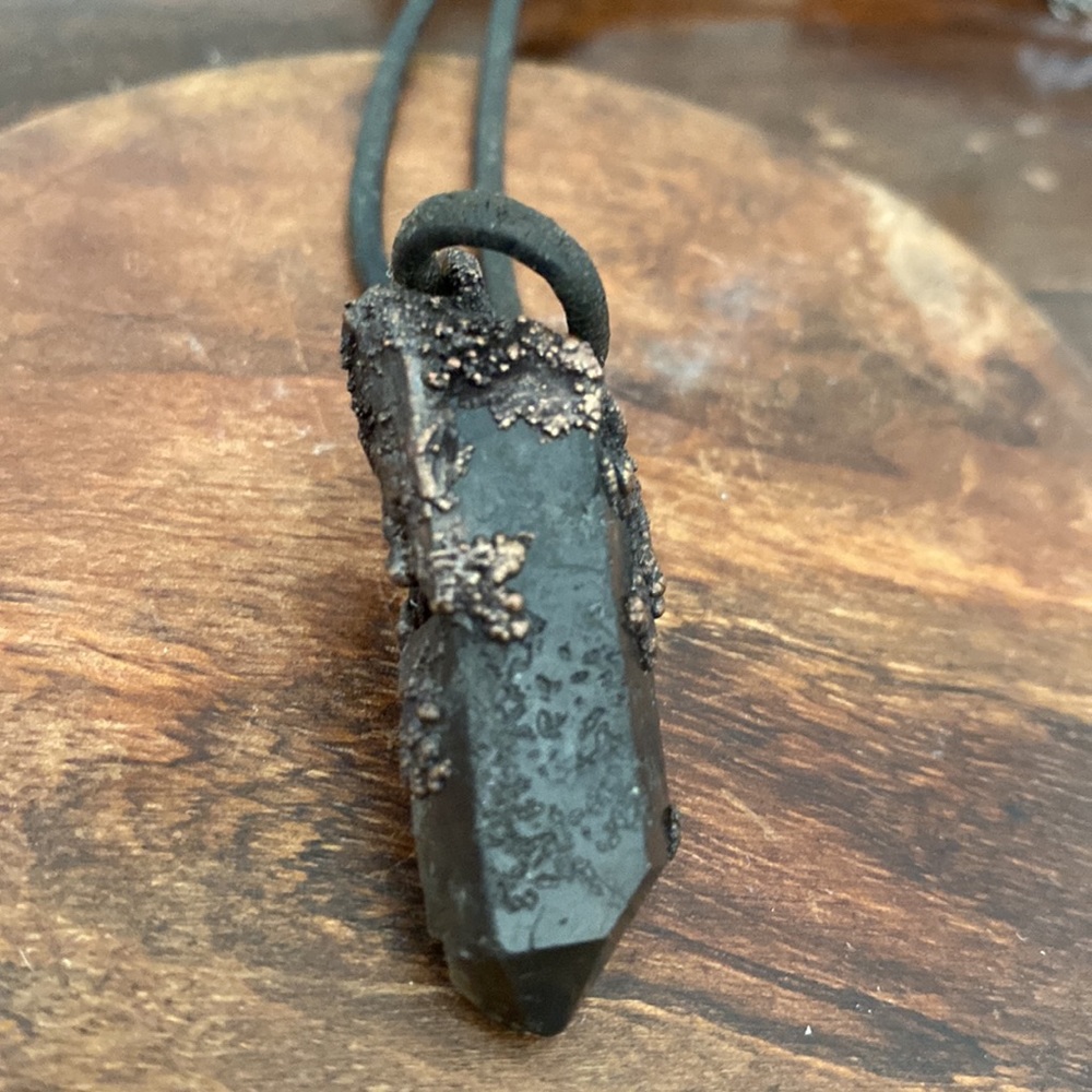 🖤DARK SMOKY🖤electroformed beauty! 1.5” long. Almost black smoky. GORGEOUS 🖤🔥